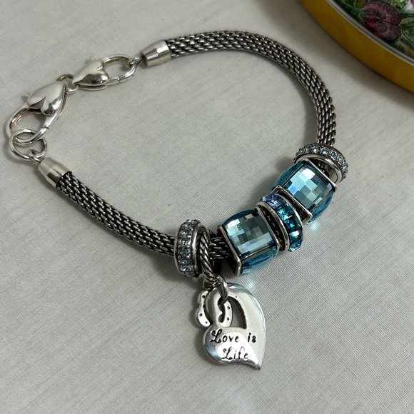 Brighton Beverly Glam Charm Bracelet Blue Crystals 5 Spacers, 1 Charm & Tin - Picture 6 of 10